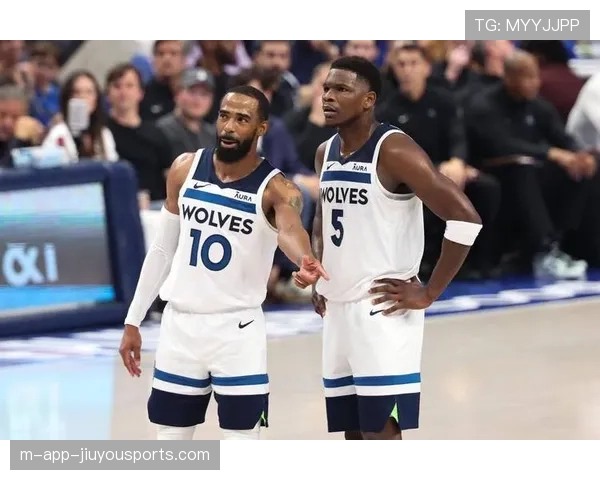 选秀夜的交易：选完就换，连帽子都不用摘，选秀选手叫什么